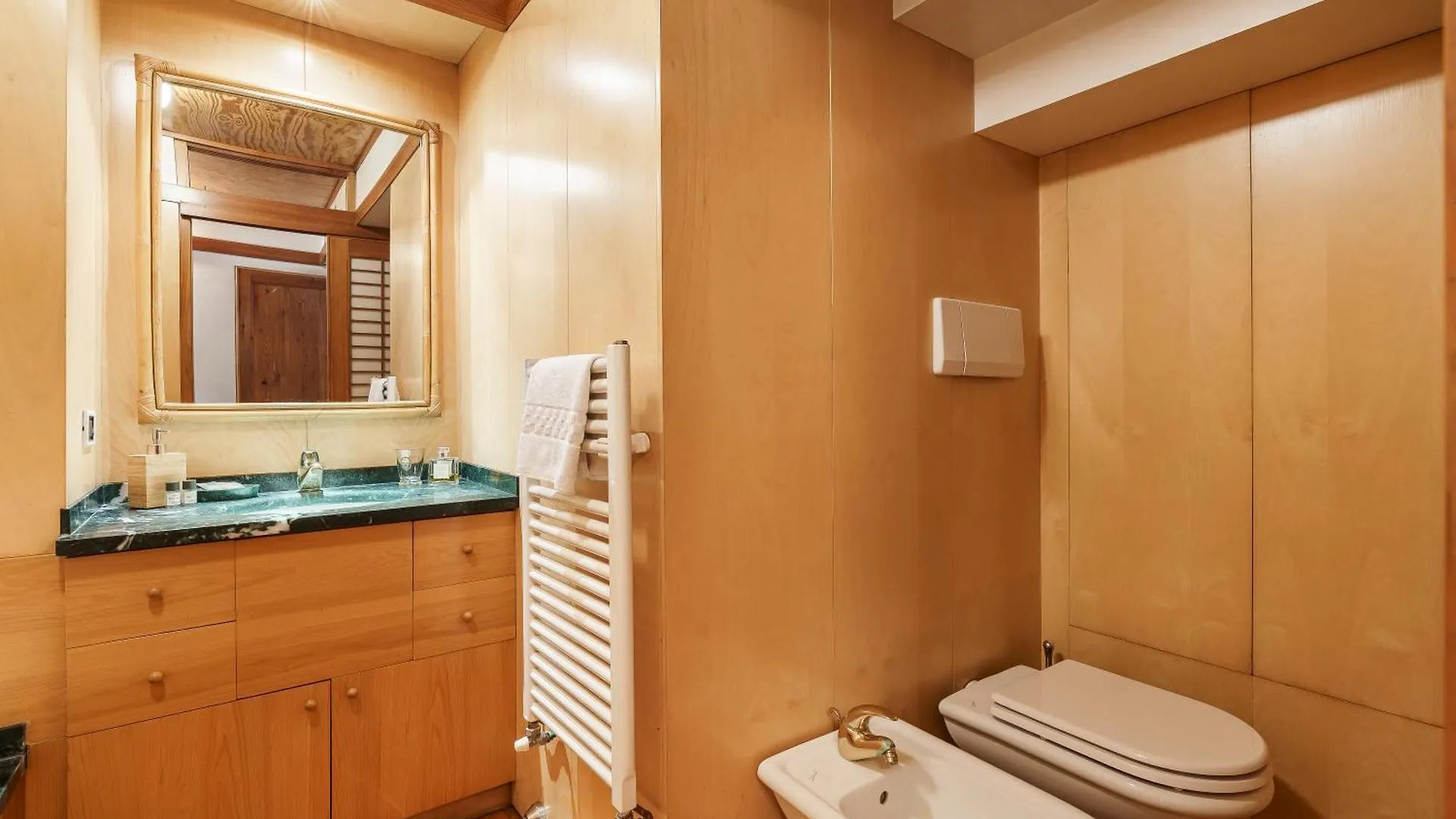 San Lorenzo Boutique Suites Florence Italy